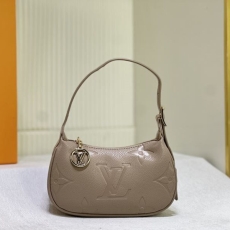 LV Hobo Bags